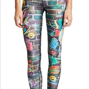 Zara Terez Black Tap Performance Leggings